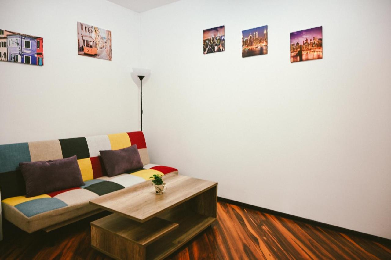 Cozy Apartment Braşov Buitenkant foto