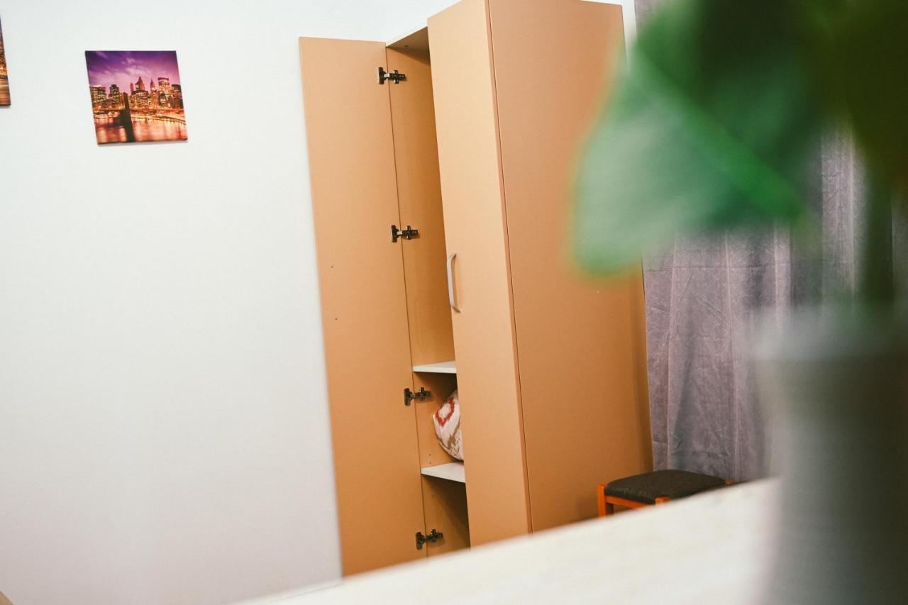 Cozy Apartment Braşov Buitenkant foto
